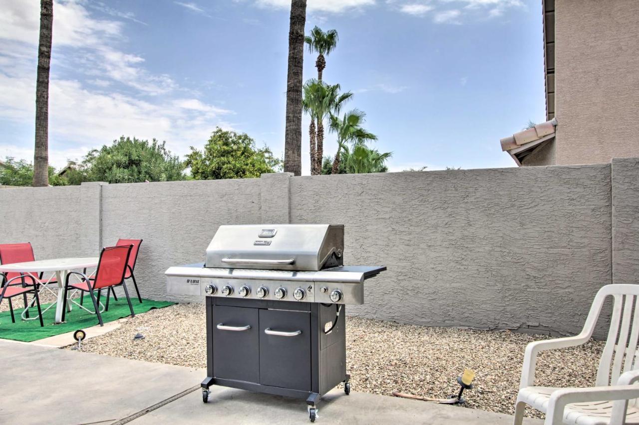 Glendale Getaway Pool, Hot Tub And Ping-Pong Table! Villa Phoenix Exterior photo